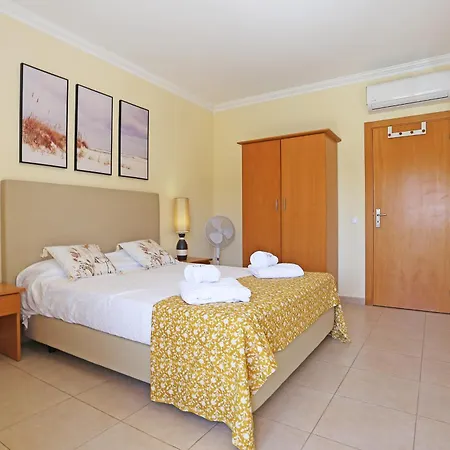 Apartment A52 - Quintao In *