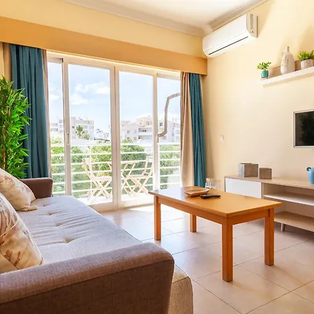 Apartment A52 - Quintao In